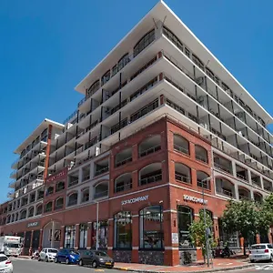 apt-xenia-by-totalstay.hotels-capetown.com/