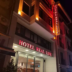 Real Life Estambul